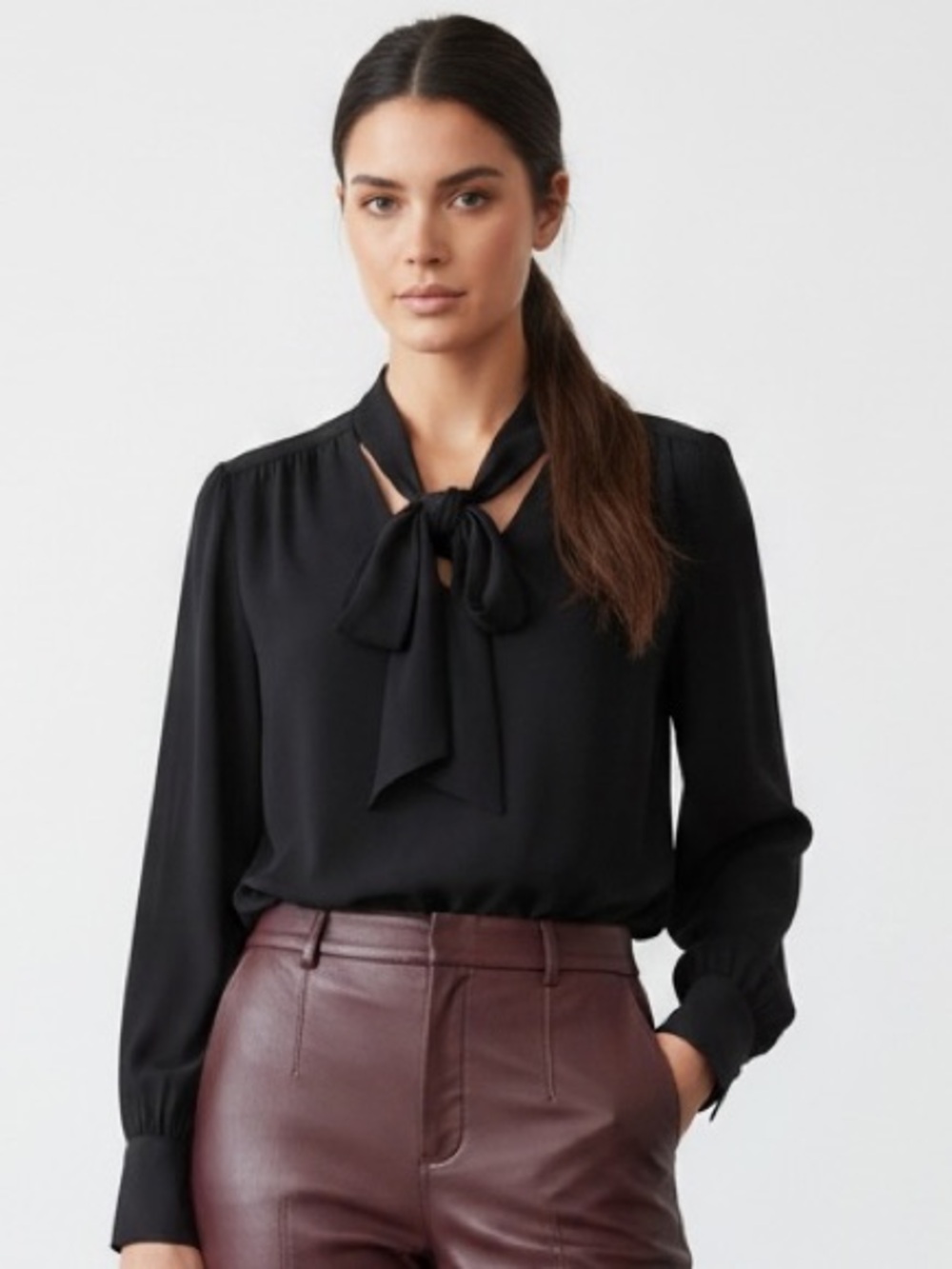 Vintage Bodhi Babe Black 100% Silk Bishop Sleeve Tie Neck Blouse Y2K Sz 6